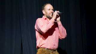 Photo 10